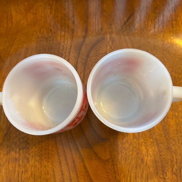 Vintage Fire King Apple Motif Mugs Set/2 - Picture 7 of 11
